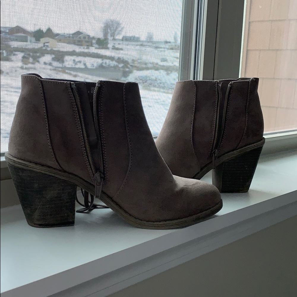 Booties - Picture 2 of 8